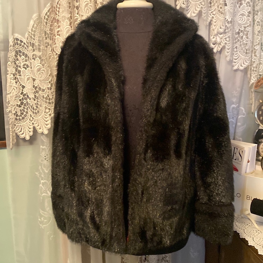 Vintage Faux Fur Capelet / Jacket Sm-Med Gorgeous!
